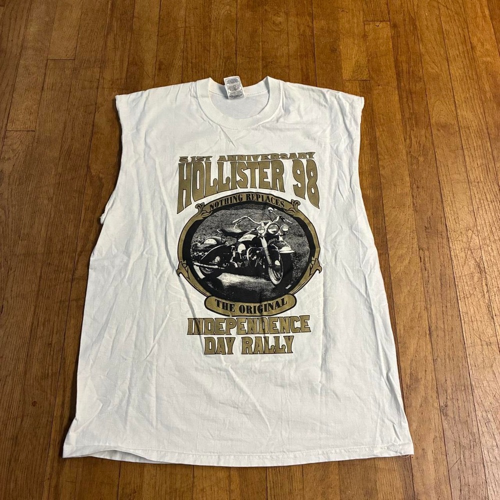 Vintage 1998 Hollister Motorcycle Rally Muscle Tank White Fruit of the Loom L
